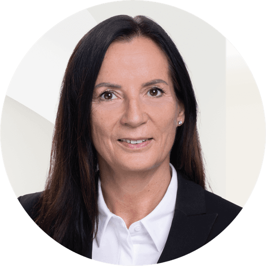 Portrait photo of Katja Walther