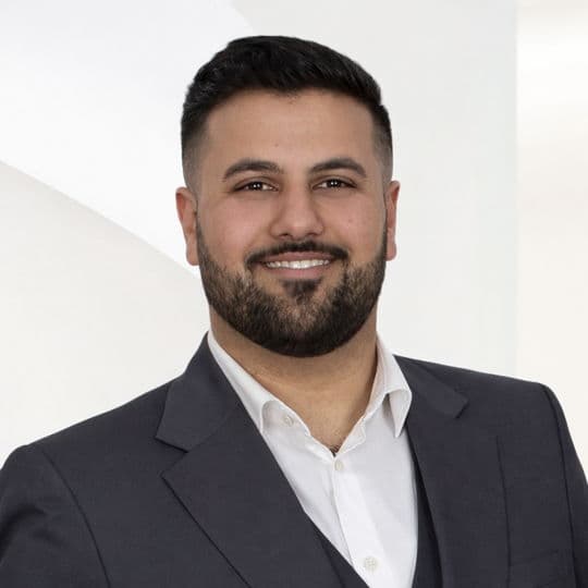 Portrait photo of Jaspal Nill