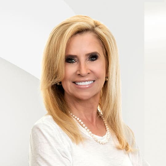 Porträtfoto von Agi Smith