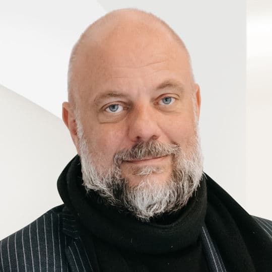 Portrait photo of Steffen Voß