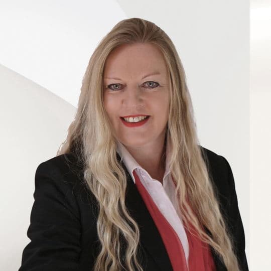 Portrait photo of Gabriela Leixner