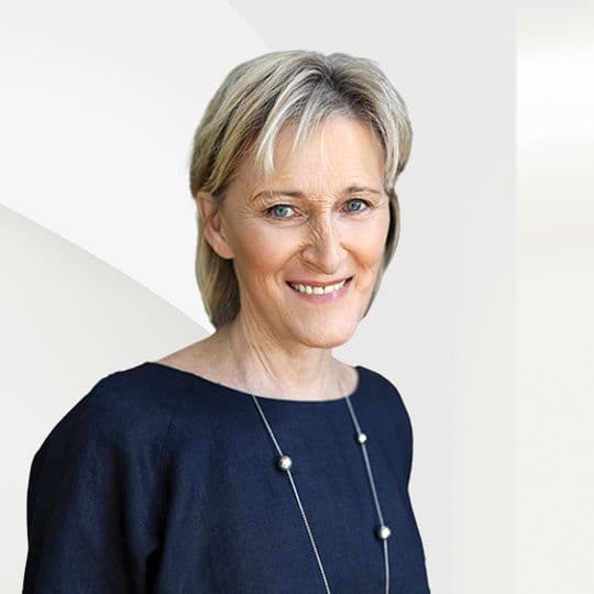 Porträtfoto von Deb Cherry