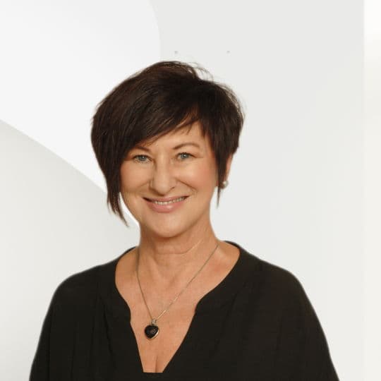 Portrait photo of Linda Viljoen