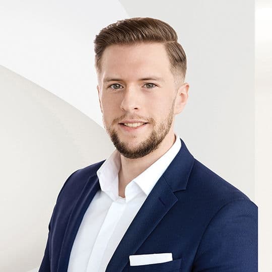 Portrait photo of Tobias Braun