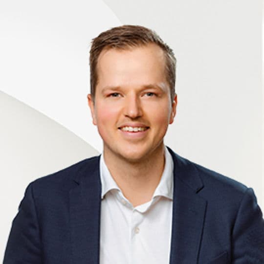 Portrait photo of Erik Clevering