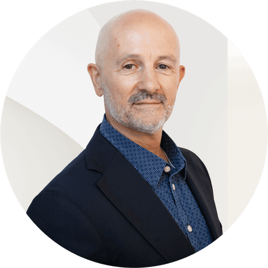 Portrait photo of Konstantinos Topaloudis