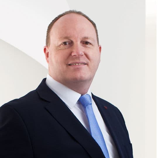 Portrait photo of Frank Hollmann