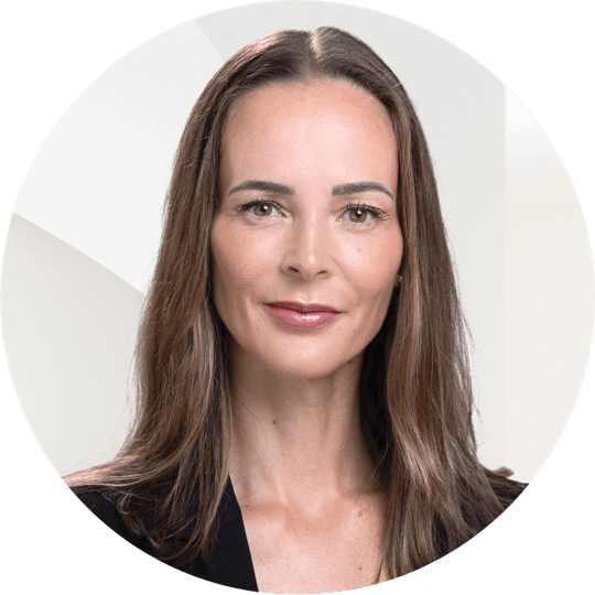 Portrait photo of Theres Baumann