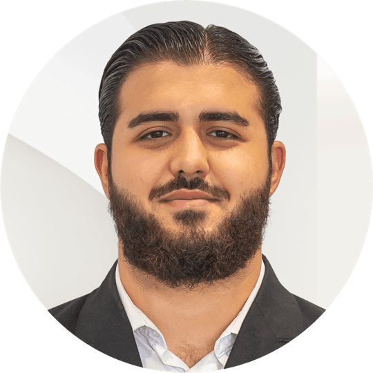 Portrait photo of Harun Kapli