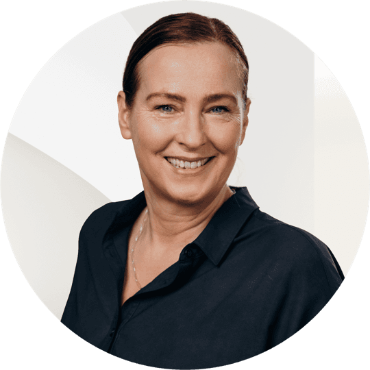 Portrait photo of Reno Glasauer