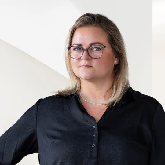 Portrait photo of Michèle Held