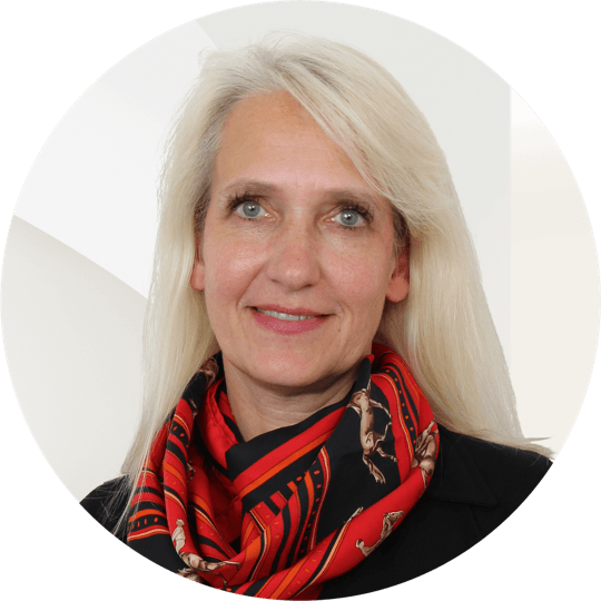 Portrait photo of Sabine Lorenz