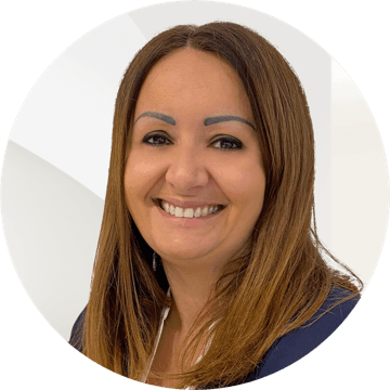 Portrait photo of Lucia Imbriglio