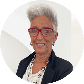 Portrait photo of Paola Castiglioni