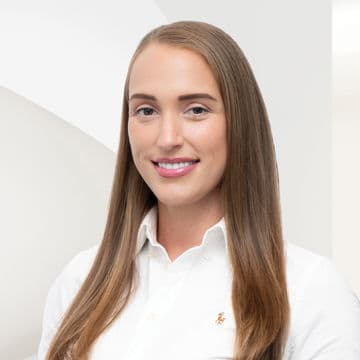 Porträtfoto von Ria Juma