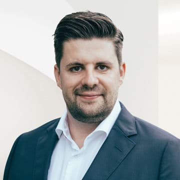 Portrait photo of Florian Höll