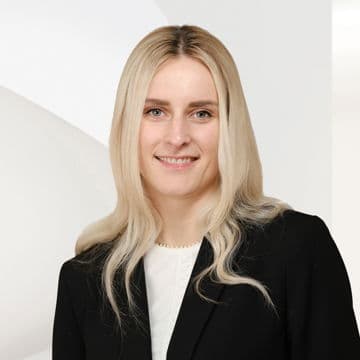 Portrait photo of Nadine Salzwedel