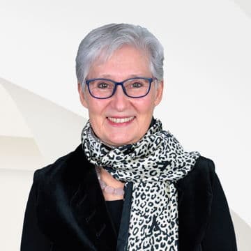 Portrait photo of Christiane Croll