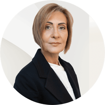 Portrait photo of Vasiliki Valsari