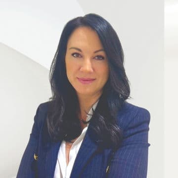 Portrait photo of Diana Frunza