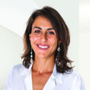 Portrait photo of Debora Oddo