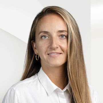 Portrait photo of Brona Marwitz