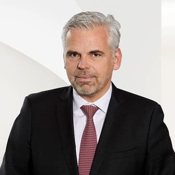 Portrait photo of Michael Kosche