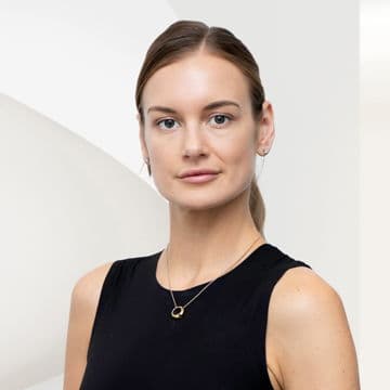 Portrait photo of Irina Artemenko