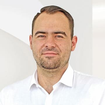 Portrait photo of Erik Fitz