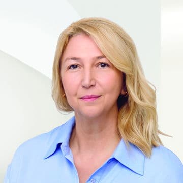 Φωτογραφία πορτρέτου του Tina Andrianopoulou