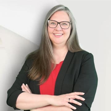 Portrait photo of Sandra Horr