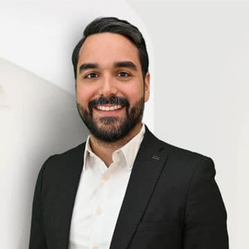 Portrait photo of Meric Parlak