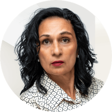 Φωτογραφία πορτρέτου του Eleni Papadopoulos