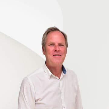 Portrait photo of Bruce Haywood