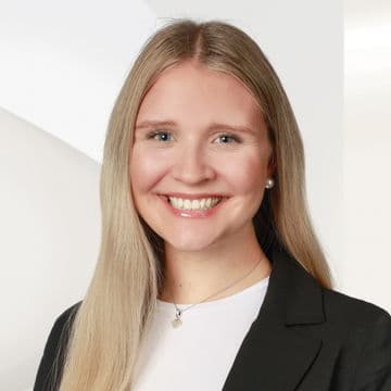 Portrait photo of Celina Beckhaus