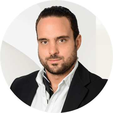 Portrait photo of Alexandros Tirovouzis