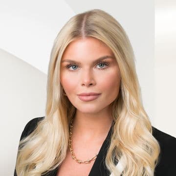 Portrait photo of Vanessa Baqué