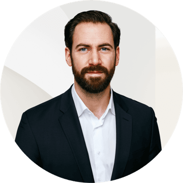 Portrait photo of Marvin Hollmann