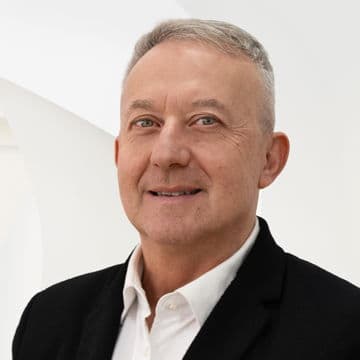 Portrait photo of Francisco Arnau Lopez