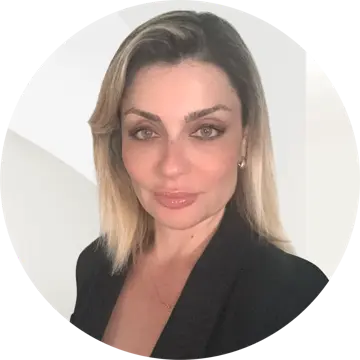 Portrait photo of Arianthi Basourakou