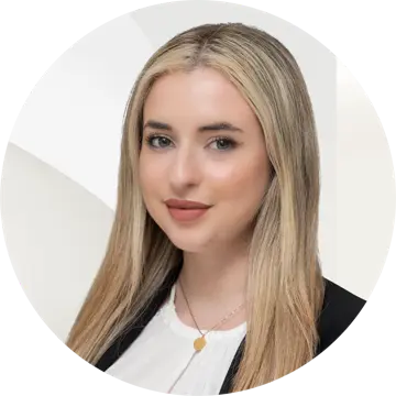 Portrait photo of Anastasia Nikolou