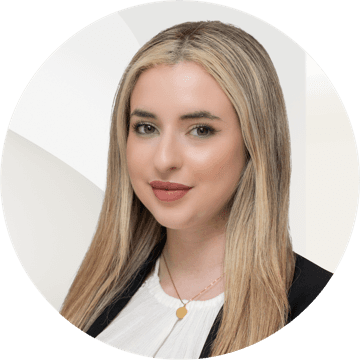 Porträtfoto von Anastasia Nikolou