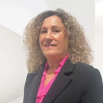 Porträtfoto von Lina Estevão