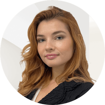 Portrait photo of Carlotta Mancabelli