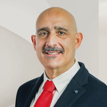 Portrait photo of Simone Fontana