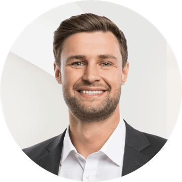 Portrait photo of Tim Pucknus