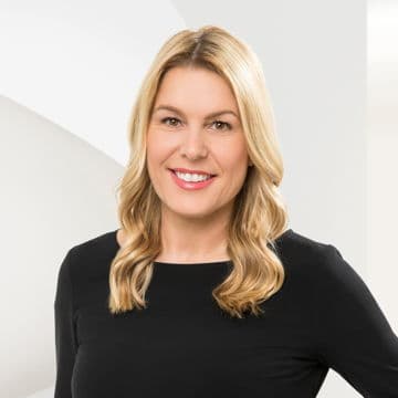 Portrait photo of Sabine Braumüller