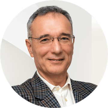 Φωτογραφία πορτρέτου του Chris Karathanasis