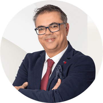 Portrait photo of Vasilis Kostas