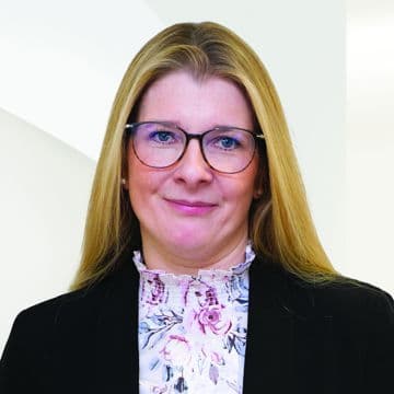 Portrait photo of Vanessa Croon